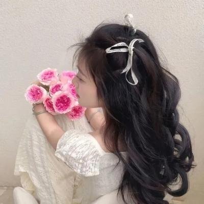 10号舱里的女人